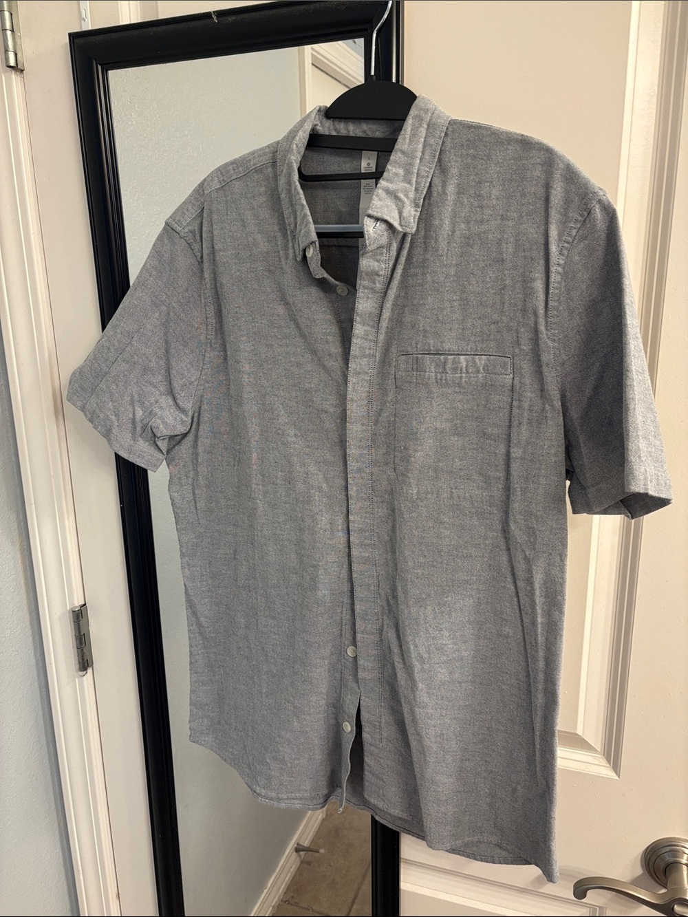 lululemon athletica Men's Short-Sleeve Button-Down Shirt - Heather Gray